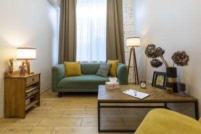 Бежевый кабинет №17