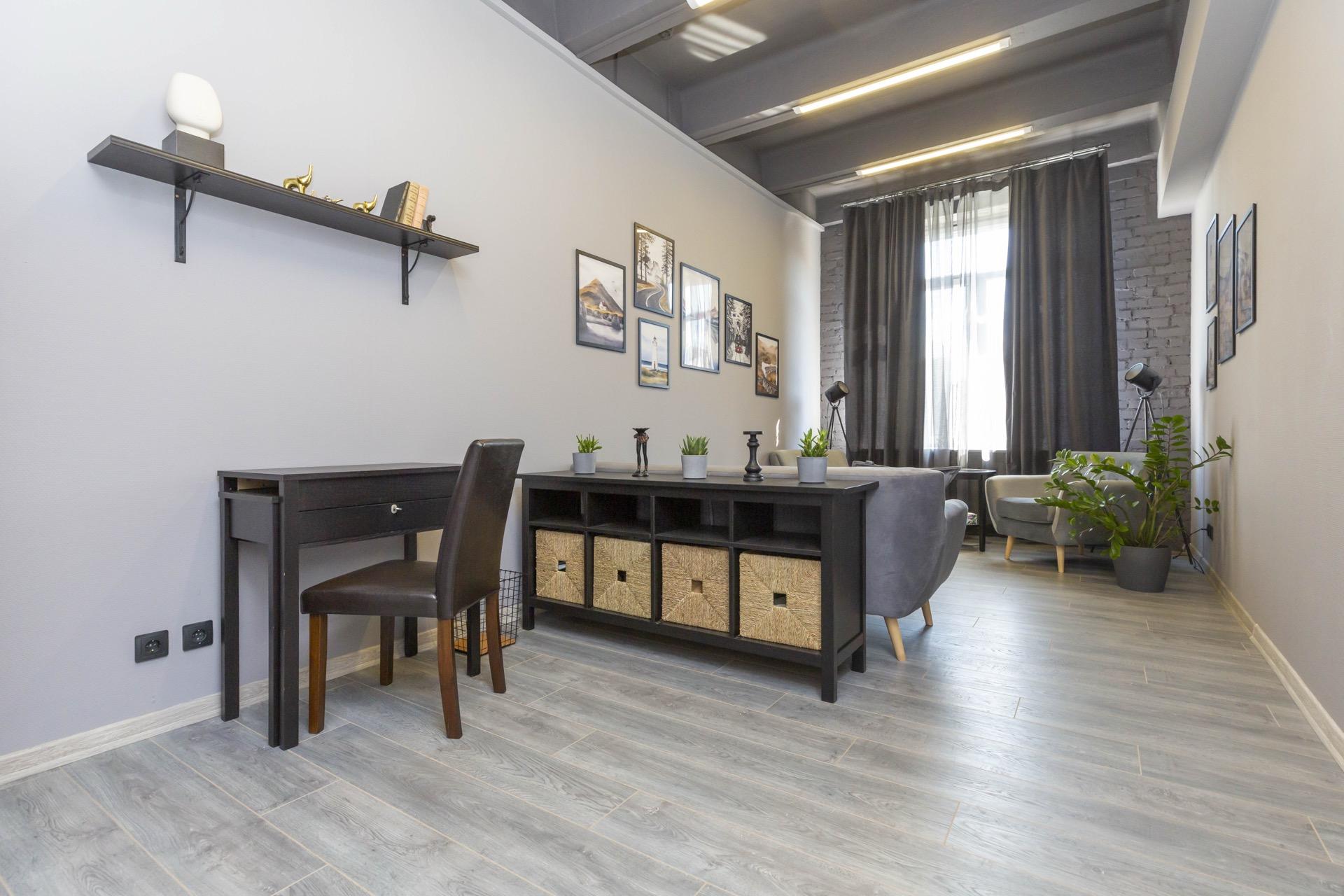 Серый кабинет №19