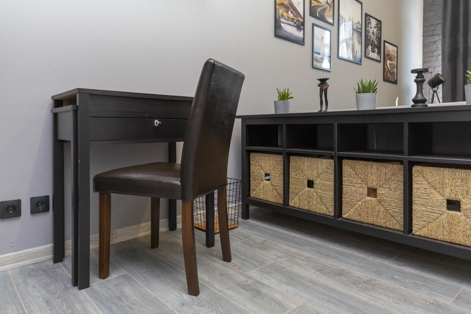 Серый кабинет №19