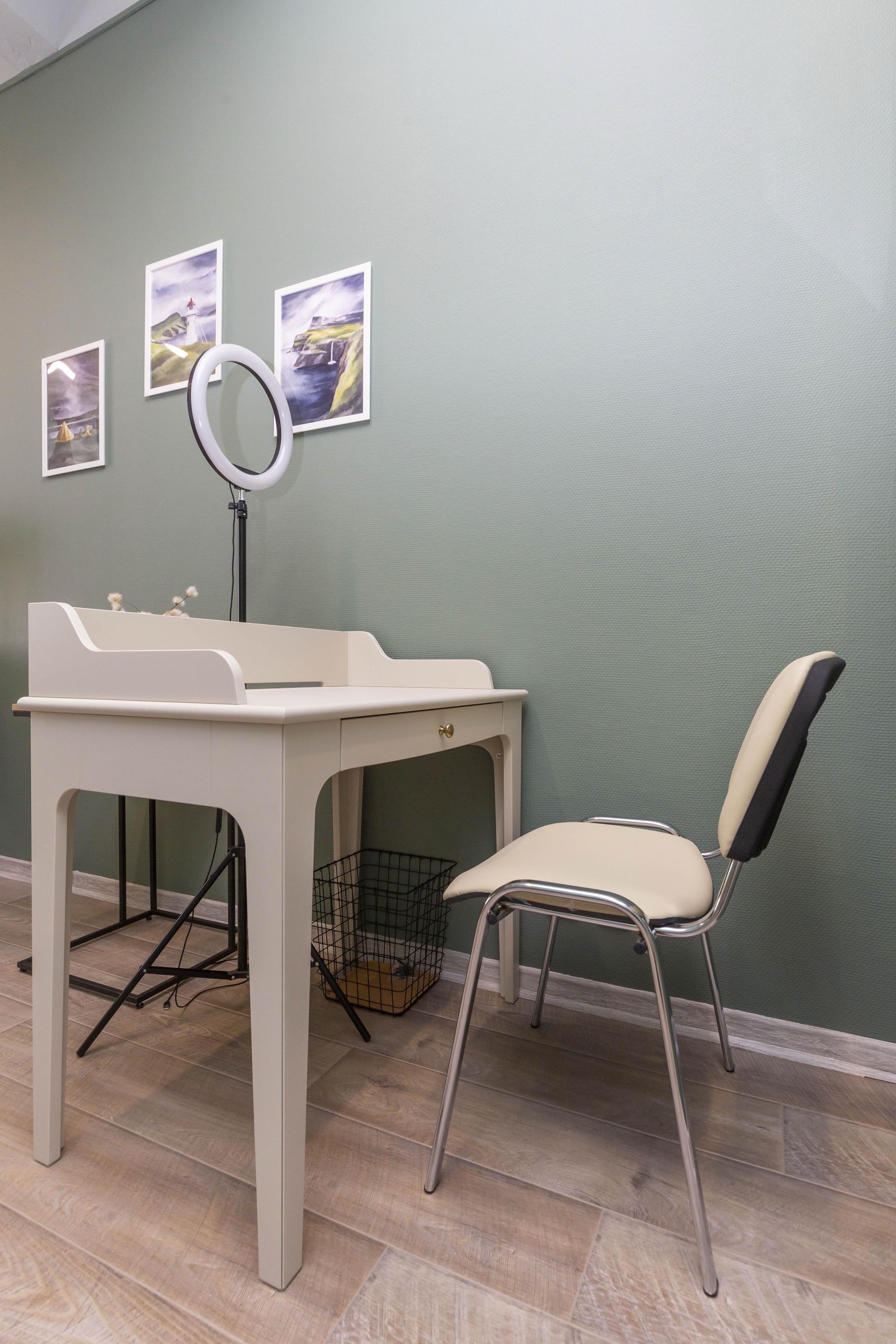 Желтый кабинет №21